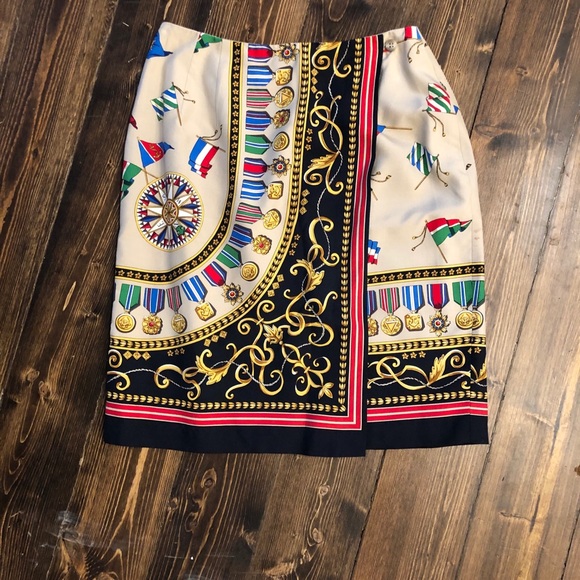 Talbots Dresses & Skirts - Talbots Size 10 Nautical Flags Gold Zip Skirt